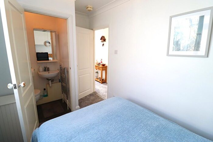 2 Bedroom Semi-Detached Bungalow For Sale In Fulford Drive, Eastwood, Leigh-On-Sea, SS9