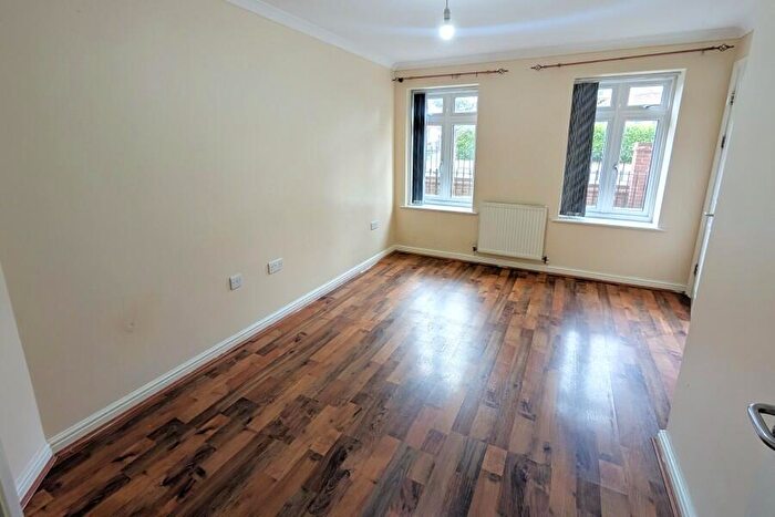 2 Bedroom Apartment To Rent In Woking, Surrey, GU21