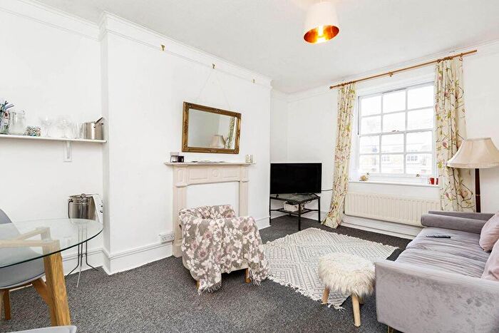 2 Bedroom Flat To Rent In Scott Ellis Gardens, St Johns Wood, NW8