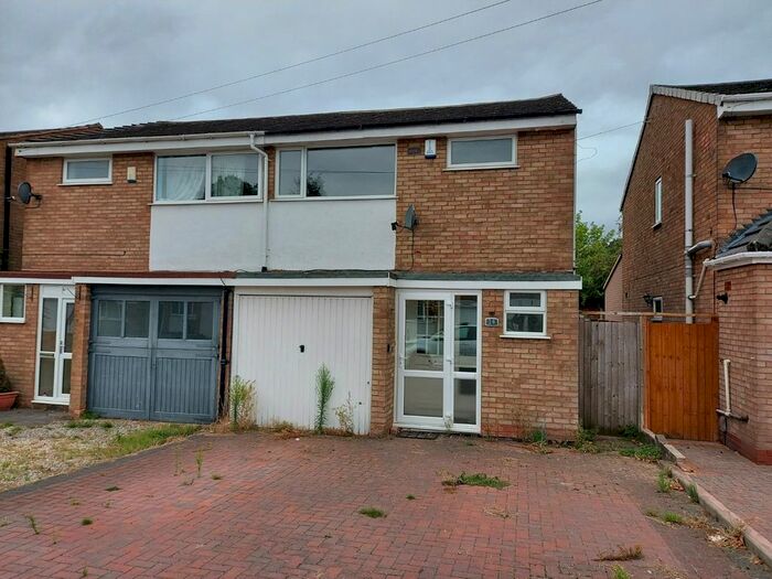 3 Bedroom Semi-Detached House To Rent In Walsh Drive, Sutton Coldfield, B76