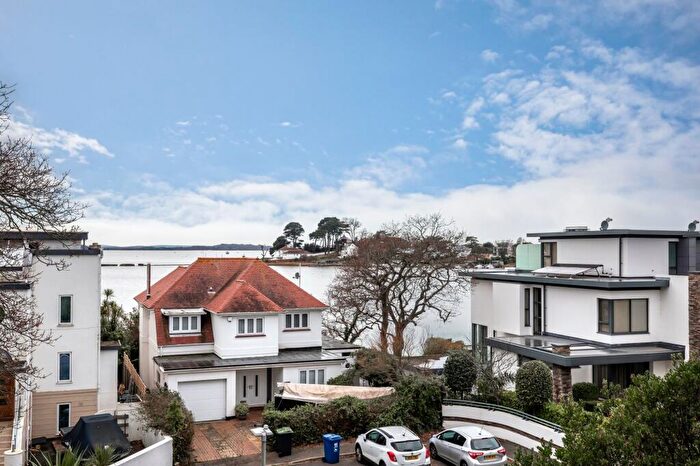 4 Bedroom Detached House For Sale In Lagoon Road, Lilliput, Poole, BH14