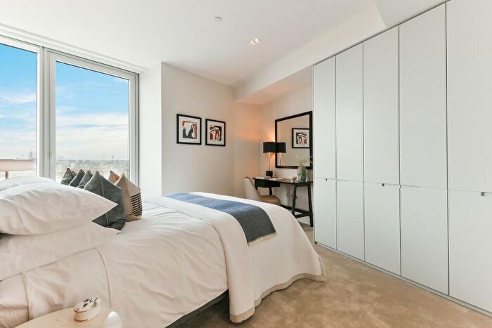 1 Bedroom Apartment To Rent In Newfoundland Place, London, E14