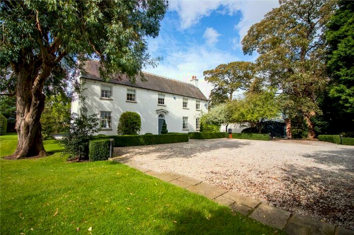 6 Bedroom Detached House For Sale In Main Street, Newton, Nottingham, NG13