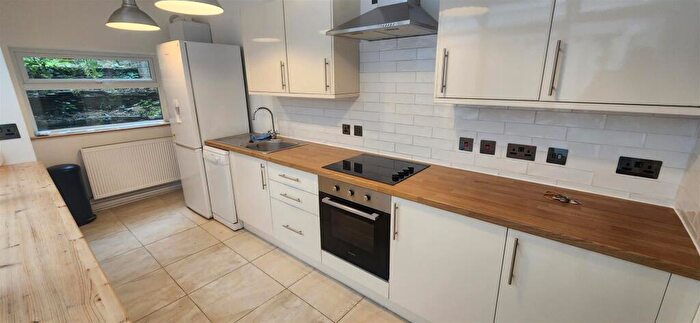 1 Bedroom Flat To Rent In Aberdeen Road, Cotham, BS6