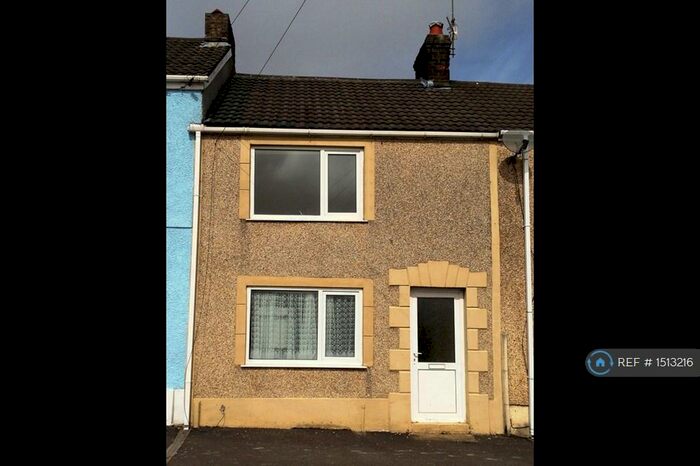 2 Bedroom Terraced House To Rent In Dinas Street, Plasmarl, Swansea, SA6