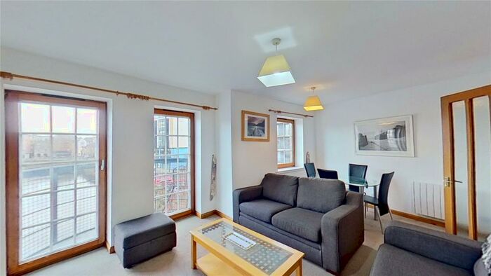 Flat To Rent In Sheriff Bank, Edinburgh, Midlothian, EH6