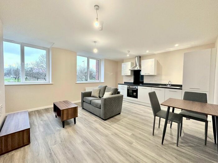 1 Bedroom Apartment To Rent In Southwood House, M5