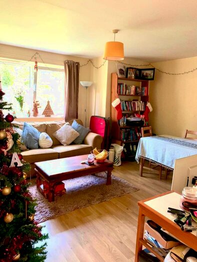 2 Bedroom Flat To Rent In Whiteoak Road, Fallowfield, M14