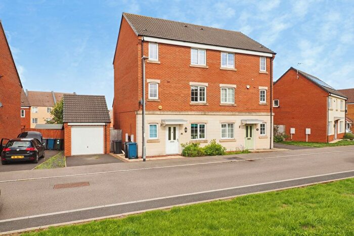 4 Bedroom Semi-Detached House For Sale In Welland Gardens, Bingham, Nottingham, Nottinghamshire, NG13