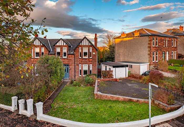 3 Bedroom Semi Detached House For Sale In Dunkeld Avenue, Rutherglen, Glasgow, G73