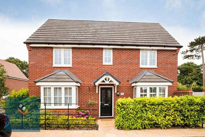 3 Bedroom Semi-Detached House For Sale In Golden Nook Road, Cuddington, CW8