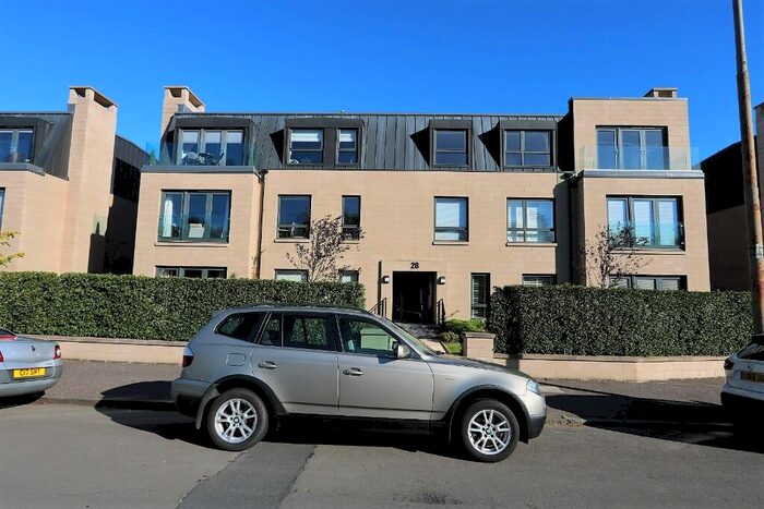 3 Bedroom Flat To Rent In Whittingehame Drive, Glasgow, G12