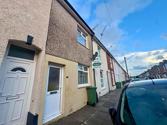 3 Bedroom Terraced House To Rent In Reginald Road, Southsea, PO4