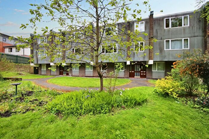 1 Bedroom Flat For Sale In Newton Close, Wigan, WN1