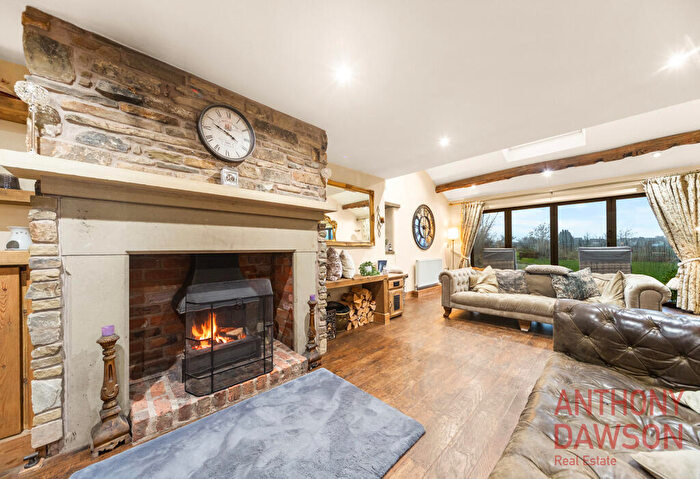 4 Bedroom Semi-Detached House For Sale In Horse Hill Farm Barn, Accrington Road, Burnley, Lancashire, BB11