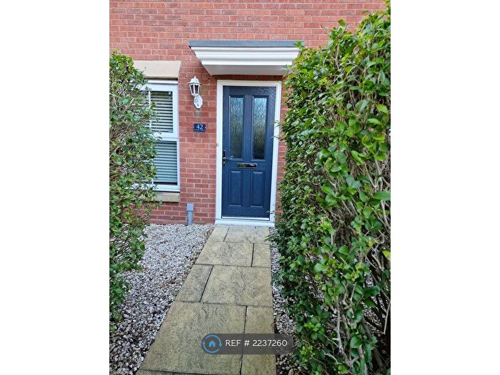 3 Bedroom End Of Terrace House To Rent In Finney Drive, Grange Park, Northampton, NN4