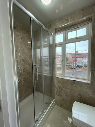 3 Bedroom Flat To Rent In Somerset Road, Southall UB1