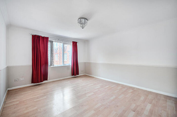 2 Bedroom Apartment For Sale In Church Road, Mitcham, CR4