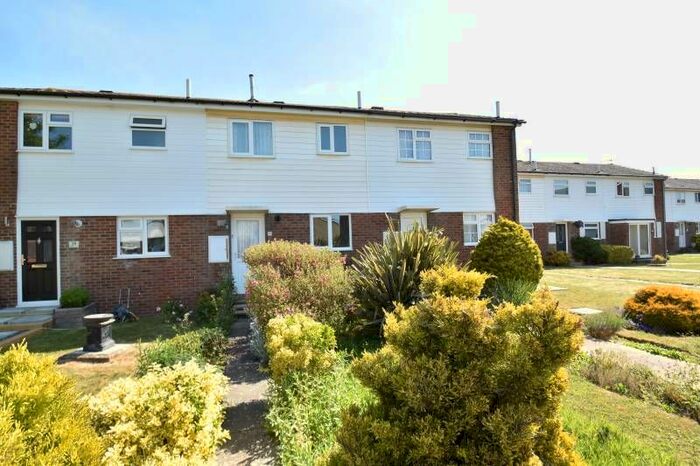 2 Bedroom Terraced House To Rent In Filder Close, Eastbourne, BN22