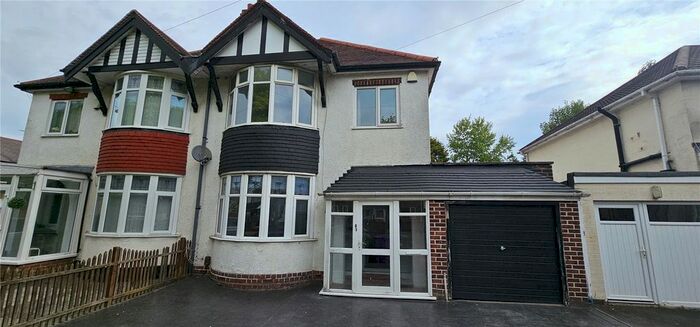 3 Bedroom Semi-Detached House To Rent In Mill Lane, Wednesfield, Wolverhampton, West Midlands, WV11
