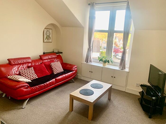 1 Bedroom Flat To Rent In Holburn Street Flat D, Top Left, AB10