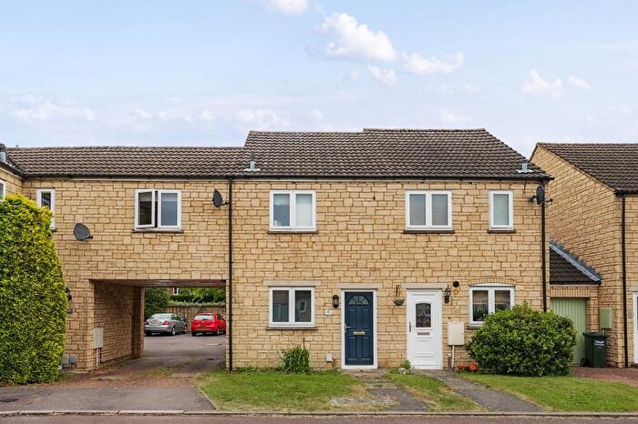 2 Bedroom End Of Terrace House For Sale In Bicester, Oxfordshire, OX26