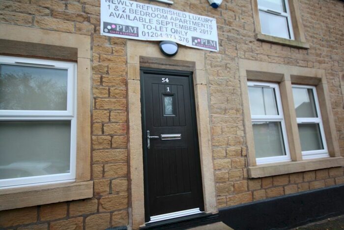 1 Bedroom Flat To Rent In Darwen Road, Bolton, BL7