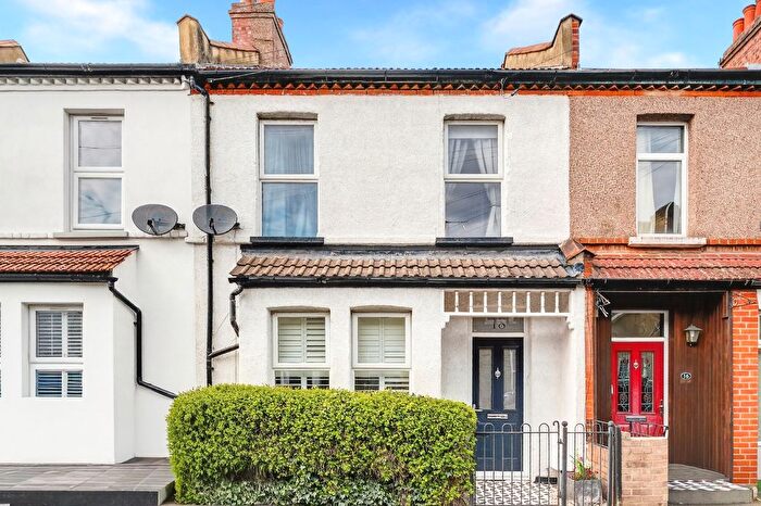 3 Bedroom Terraced House For Sale In Palestine Grove, London, SW19