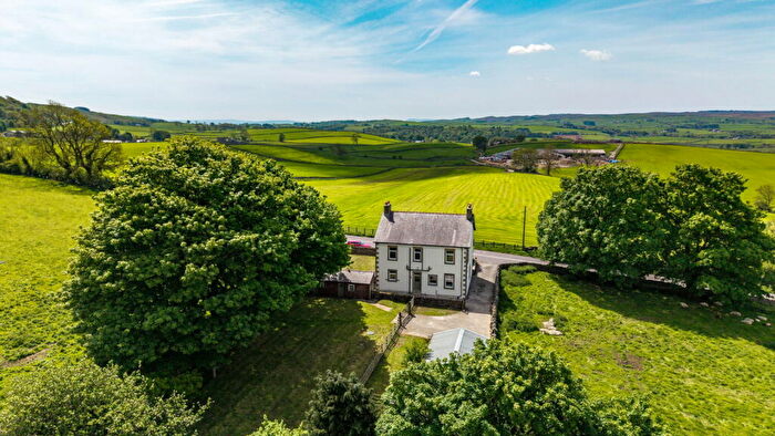5 Bedroom Detached House For Sale In Field House, Austwick, Lancaster, LA2