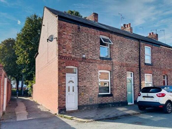 2 Bedroom House To Rent In Faulkner St, CH2