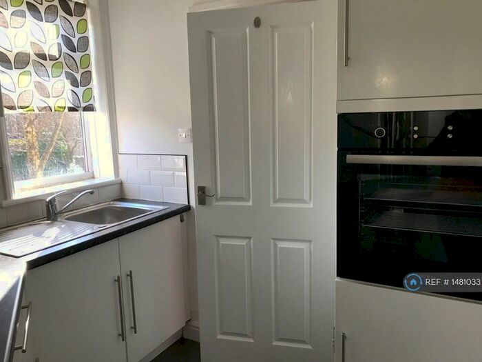 1 Bedroom Flat To Rent In Vaughan St, Coalville, LE67