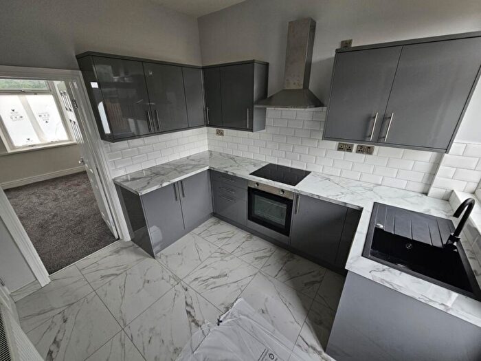 2 Bedroom House To Rent In Barnsley Road, Hoyland, S74