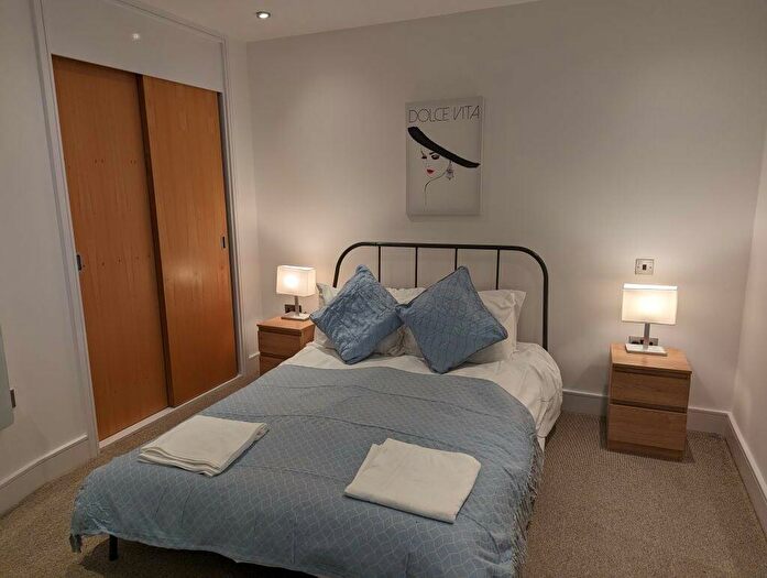 2 Bedroom Flat To Rent In Talbot Street, Nottingham, NG1