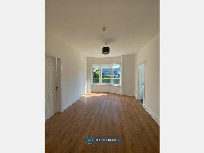 3 Bedroom Flat To Rent In Kilmorie Drive, Rutherglen, Glasgow, G73