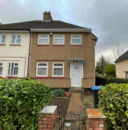 3 Bedroom Semi-Detached House To Rent In Hillfield Avenue, Wembley, HA0