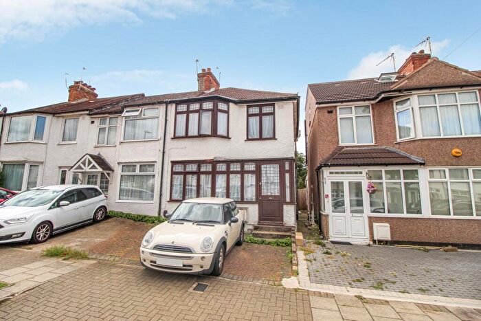 3 Bedroom End Of Terrace House For Sale In Athelstone Road, Harrow, HA3