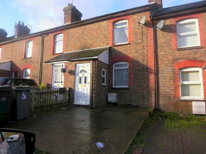 2 Bedroom Terraced House To Rent In Alexandra Road, Uckfield, TN22
