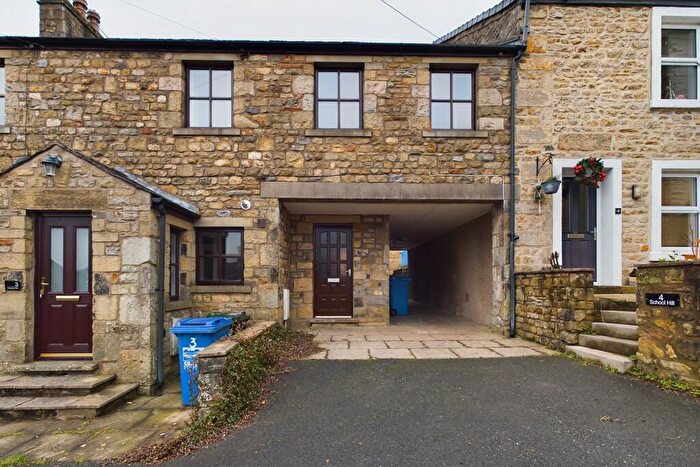 2 Bedroom Maisonette To Rent In Calverleys Yard, School Hill, Bentham, Lancaster, LA2