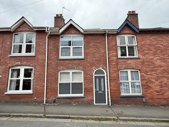 2 Bedroom Terraced House For Sale In Taddiforde Road, St Davids, EX4