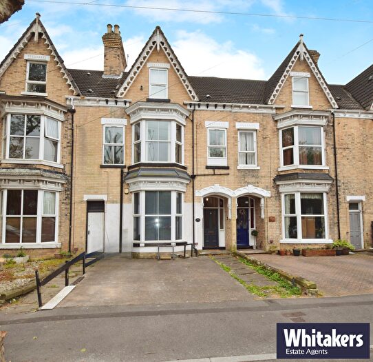 2 Bedroom Apartment To Rent In Flat, Hessle Road, Hull, HU4