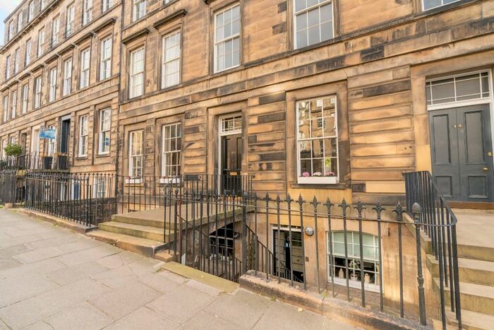 4 Bedroom Duplex To Rent In Dundas Street, New Town, Edinburgh, EH3