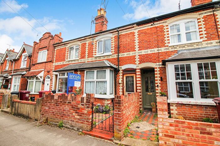 3 Bedroom Terraced House To Rent In Connaught Road, Reading, RG30
