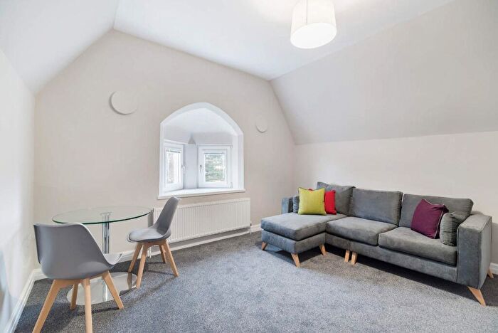 1 Bedroom Semi-Detached House To Rent In All Saints Street, Nottingham, Nottinghamshire, NG7