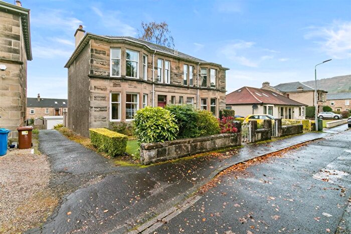 3 Bedroom Semi Detached House For Sale In Lussett Road, Old Kilpatrick, G60