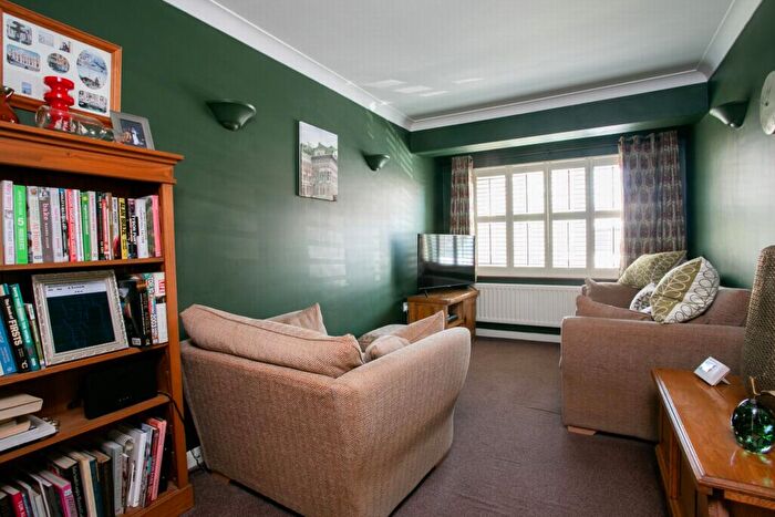 4 Bedroom Detached House For Sale In Grimston Avenue, Folkestone, CT20