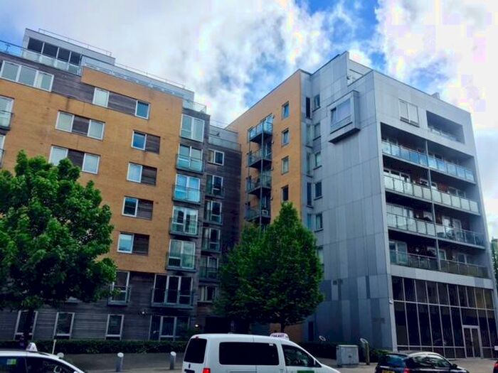 2 Bedroom Apartment To Rent In Telephone House, City Centre, SO14