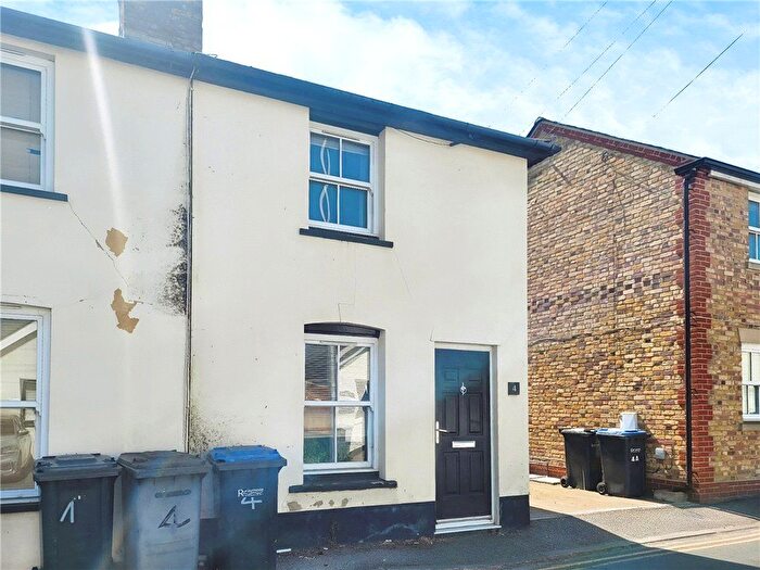 1 Bedroom Terraced House To Rent In Rusham Road, Egham, Surrey, TW20