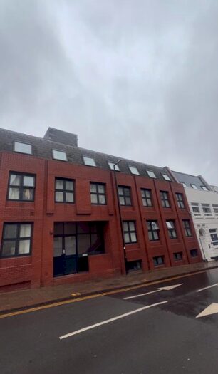 2 Bedroom Flat To Rent In King Street, Luton, LU1