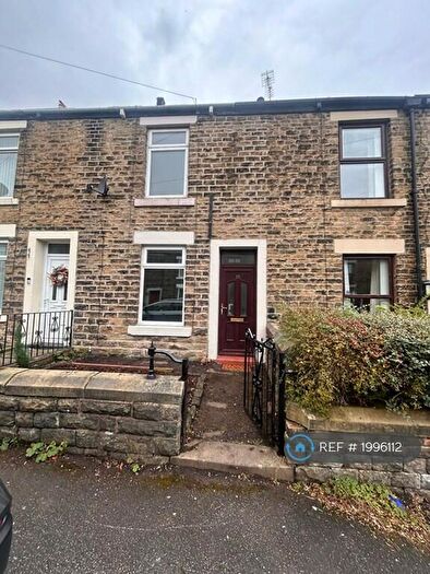 2 Bedroom Terraced House To Rent In John Street, Glossop, SK13