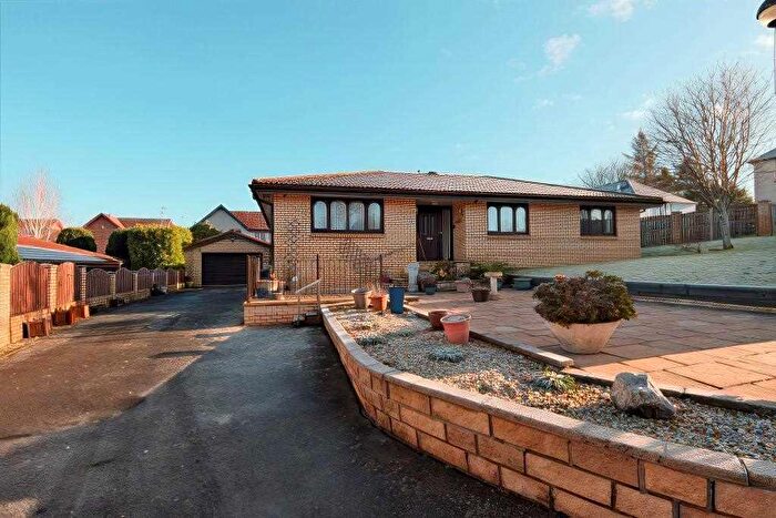 3 Bedroom Bungalow To Rent In Meikle Earnock Road, Hamilton, ML3